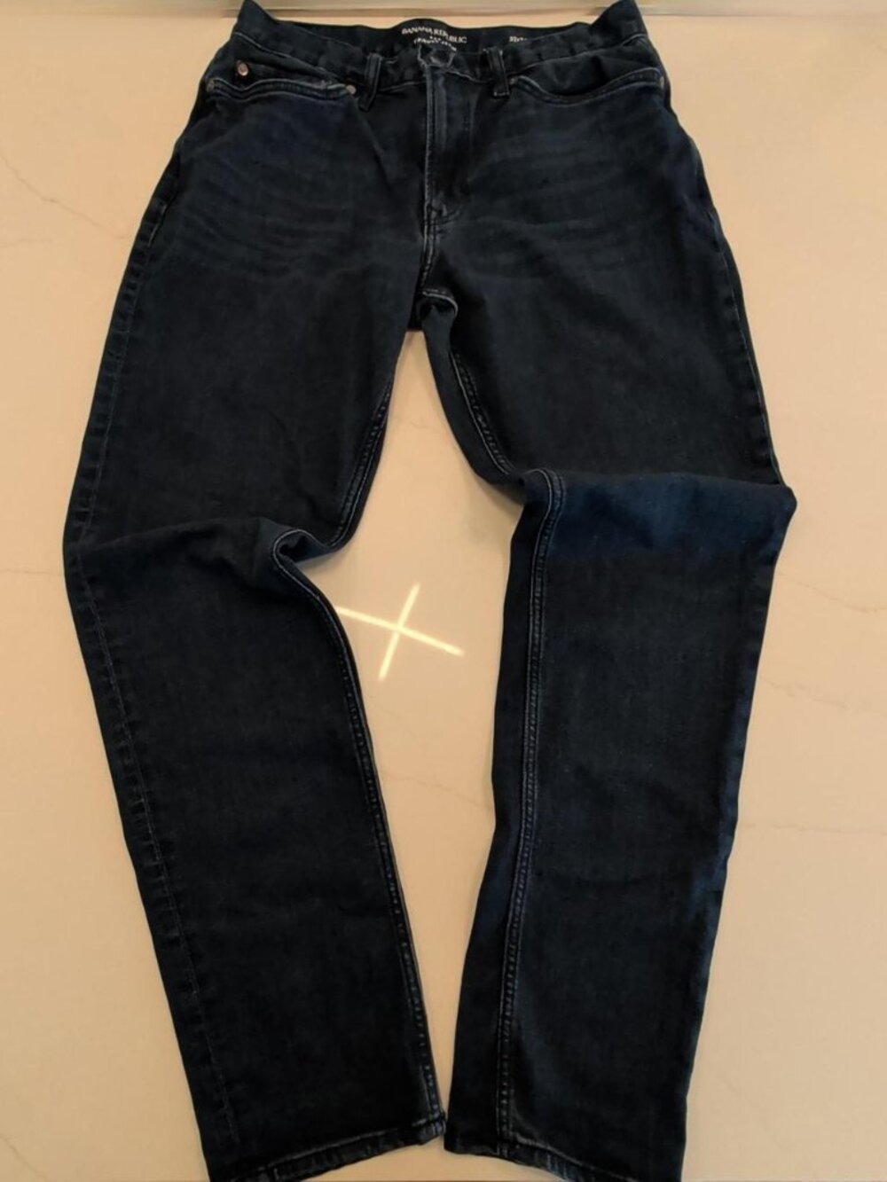 Banana Republic 32 x 34 Travel Jeans Mens Dark Blue Athletic Fit Washwell Denim